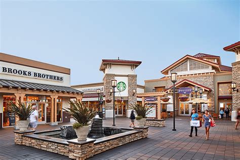 Outlet store: Coach, Livermore Premium Outlets (Paragon Outlets 